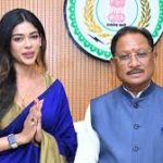 आसमान में अचानक मचा हड़कंप… इंडिगो फ्लाइट की रायपुर में इमरजेंसी लैंडिंग, अंदर क्या हुआ जिसने सबको चौंका दिया?