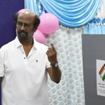 बदरीनाथ धाम के कपाट खुले LIVE: श्रद्धालुओं के लिए खुले द्वार, फूलों से सजा मंदिर, सुबह 6:15 बजे शुरू हुए दर्शन