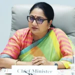 होर्मुज में तनाव के बीच भारतीय LPG जहाज सुरक्षित निकले, ओमान तट पर हमले से बढ़ी चिंता