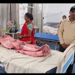 बिलासपुर में नेता प्रतिपक्ष डॉ. चरणदास महंत ने पेश की मिसाल, आम नागरिक की तरह बनवाया ड्राइविंग लाइसेंस