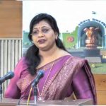 निर्माणाधीन पंचायत भवन के निरीक्षण के दौरान मुख्यमंत्री ने श्रमिकों के साथ बैठकर खाया बोरे बासी और आमा चटनी