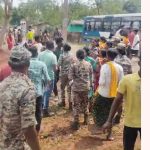 सूरजपुर में दर्दनाक सड़क हादसा: खड़े ट्रक से टकराई बाइक ,तीन युवकों की मौत,गुस्साए ग्रामीणों ने ट्रक फूंका