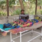 प्रार्थना सभा में बवाल: दो पक्षों के बीच खूनी झड़प, कई घायल; गांव में तनाव का माहौल
