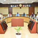 चरित्र पर शक में पति बना हैवान: पत्नी का सिर मुंडवाया, मारपीट कर पिलाया पेशाब