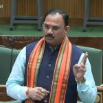 CG में रफ्तार का कहर: कोयले से भरे ट्रेलर ने स्कूटी सवार परिवार को रौंदा, पिता-पुत्र की मौत, मां गंभीर