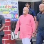 Raipur News: ‘वोट चोर, गद्दी छोड़’ के नारों से गूंजा रायपुर, मुख्य चुनाव आयुक्त के इस्तीफे की मांग पर कांग्रेस की साइकिल-बाइक रैली
